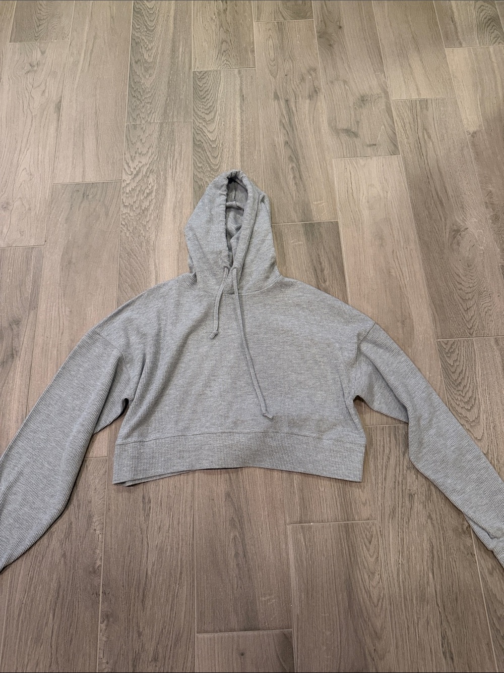 Suzette Collection Women's Gray Cropped Hoodie Size XS/S